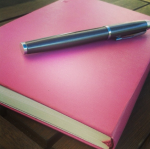 Büchlein mit Stift